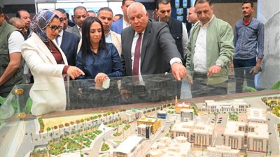 وزيرة التضامن الاجتماعي تتفقد العاصمة الإدارية الجديدة لمحافظة الوادي الجديد وتبحث تعزيز التعاون المشترك