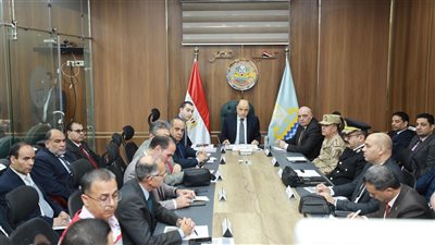 عبد المعطى يترأس غرفة العمليات الرئيسية مع انطلاق انتخابات النواب 2025 بكفرالشيخ 