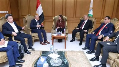نائب محافظ الجيزة تبحث مع وفد صيني رفيع المستوى تعزيز التعاون