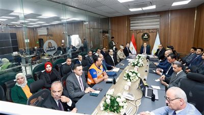 محافظ كفرالشيخ يترأس غرفة العمليات الرئيسية في اليوم الثاني لانتخابات النواب