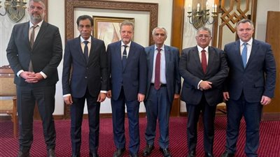 مصر وروسيا تعقدان أول جولة قنصلية لتعزيز التأشيرات والسياحة والاستثمارات