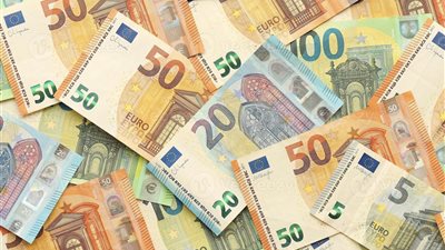 سعر اليورو اليوم الخميس 27 نوفمبر 2025.. استقرار ملحوظ في البنوك المصرية والبنك الأهلي يبيع بـ55.47 جنيه