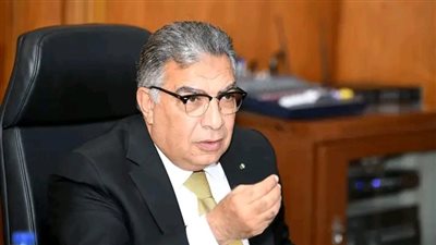 محافظ الدقهلية يتابع أعمال منظومة النظافة بالمنصورة وطلخا ورفع 465 طن مخلفات بلدية