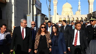 وزراء التنمية المحلية والتضامن والأوقاف ومحافظ الغربية يتفقدون أعمال تطوير محيط مسجد السيد البدوي في طنطا