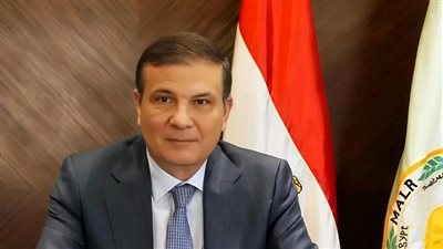 التعاقد مع 4500 طبيب بيطري.. تفاصيل لقاء وزير الزراعة ورئيس 