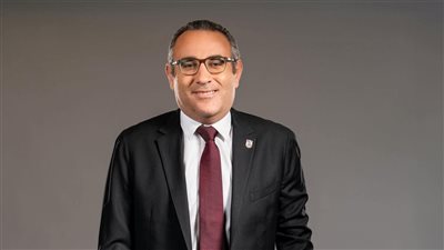 محمد الدماطي ينعى رحيل المشجع التاريخي عم سيد خطاب أحد أبرز رموز مدرجات الأهلي