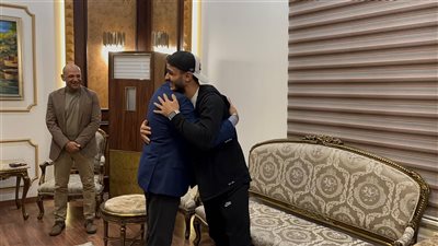 وزير الرياضة يستقبل البطل العالمي مصطفى حسين بعد إنهاء أزمة محاولة تجنيسه