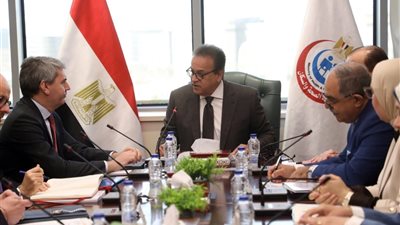 الصحة: فريق المراجعة الداخلية يناقش آليات حوكمة إجراءات التشغيل بمديرية الدقهلية
